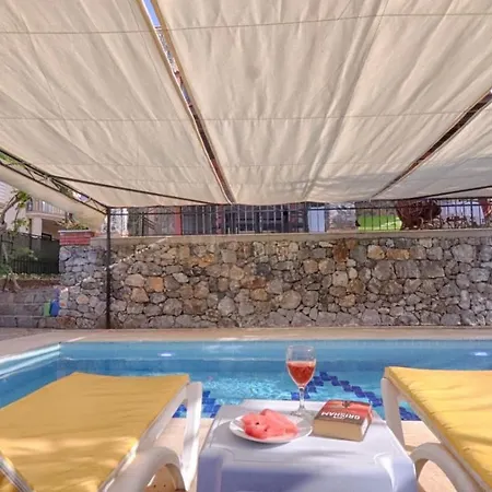 Βίλα Villa Ipek *